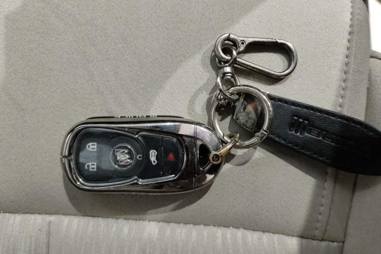 Used Buick GL8 2023 ES Lu Zun Comfort Model
