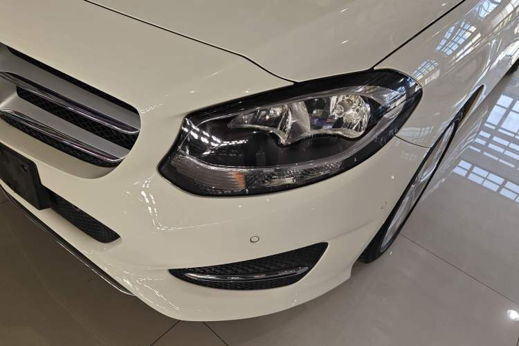 Used Mercedes-Benz B-Class 2017 B 200 Sport Edition