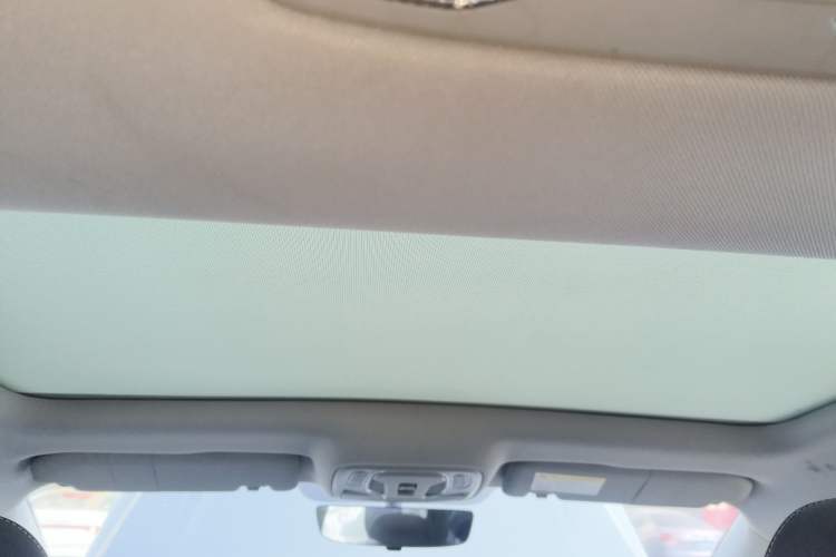 Used Roewe i6 MAX New Energy 2023 EV 420 Skyroof Special Edition
