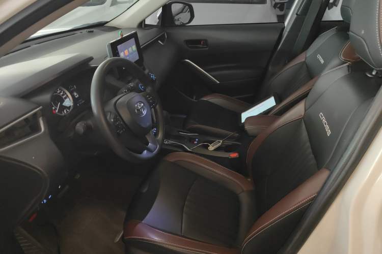 Used Toyota Corolla Cross 2022 2.0L Pioneer Edition
