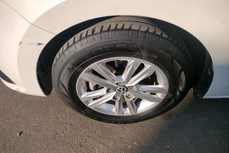 Used Volkswagen Santana 2019 1.5L Manual Fashion Edition China VI Standard