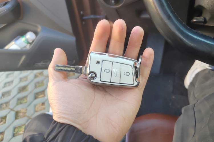 Used Volkswagen Lamando 2015 330TSI DSG Comfort Edition
