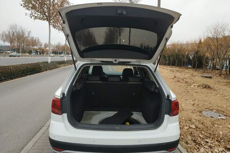 Used Volkswagen C-TREK 2020 1.5L Automatic Comfort Model
