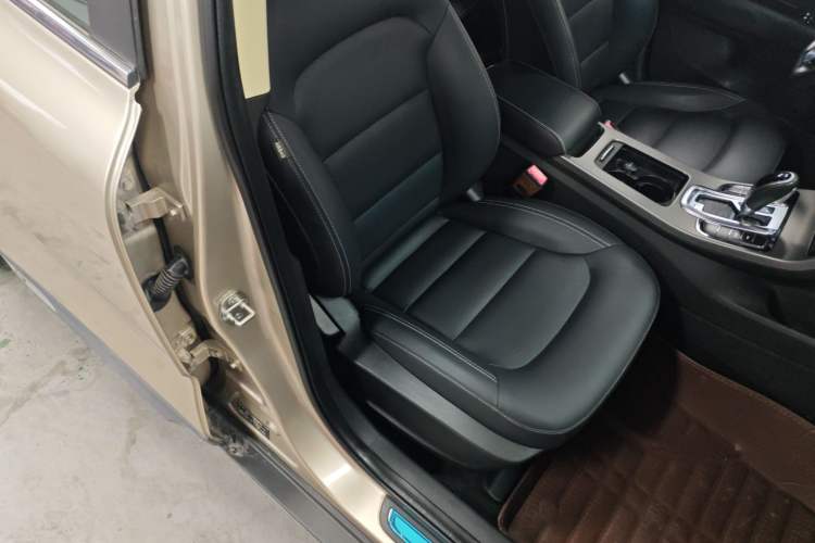 Used Geely Auto Emgrand GS 2016 Sport Edition 1.3T Automatic LingShang Model
