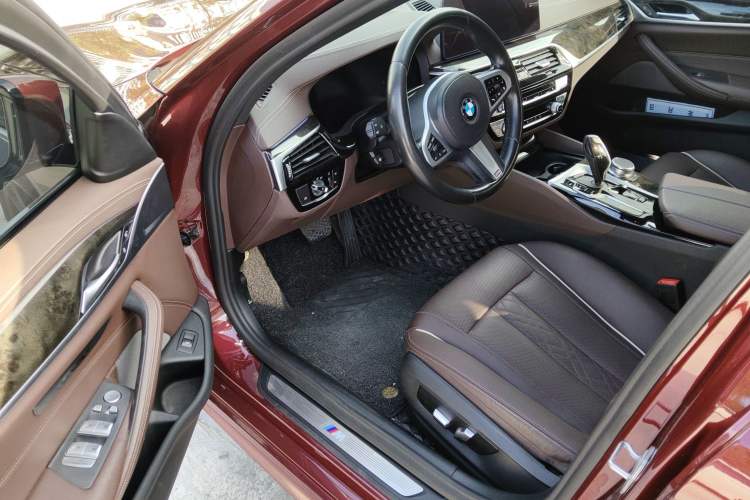 Used BMW 5 Series 2021 525Li M Sport Package
