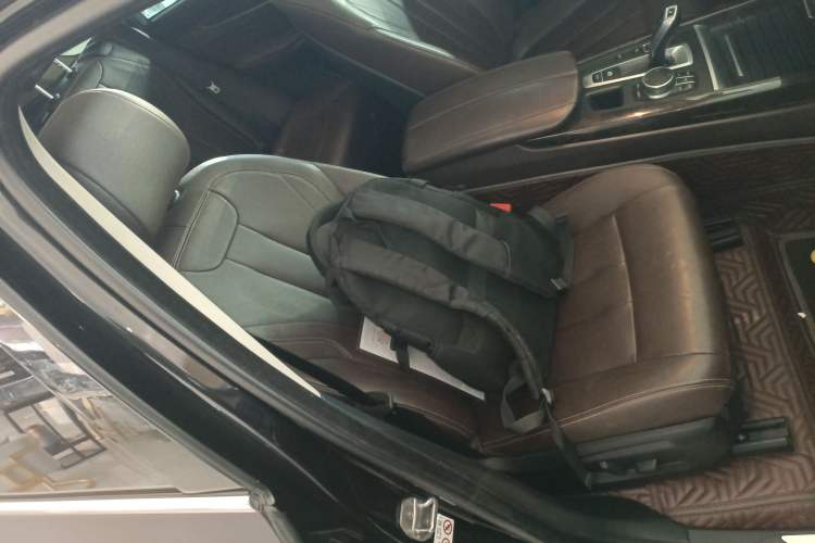 Used BMW X5 2018 xDrive28i
