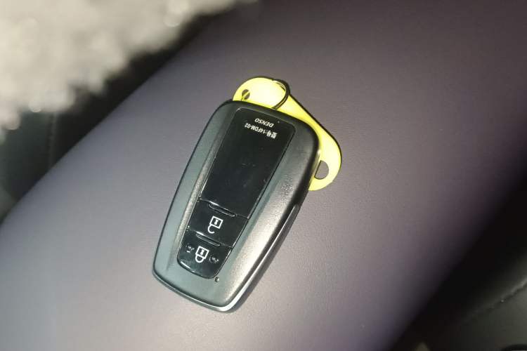 Used Toyota IZOA 2021 2.0L Yidong Edition