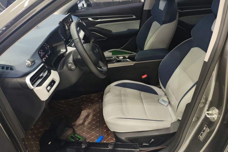 Used Geely Auto Emgrand 2022 4th Generation 1.5L CVT Flagship Model