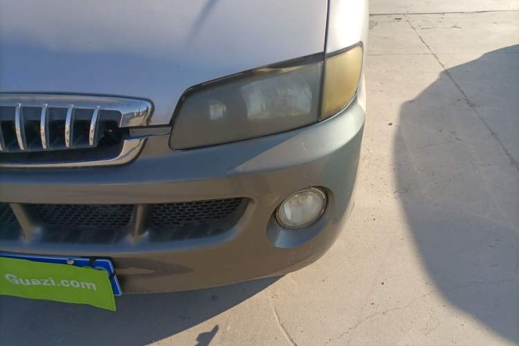 Used  Refine 2011 2.0L Shuttle Gasoline Comfort Edition HFC4GA3
