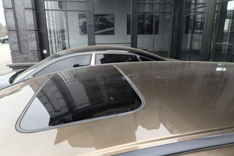 Used Honda Jade 2017 1.8L automatic Comfort version 5 seats
