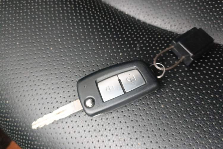 Used Nissan Tiida 2021 1.6L CVT Cool Edition
