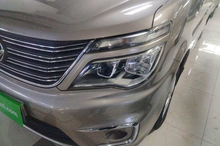 Used FORTHING Lingzhi 2018 M5L 1.6L 7-Seater Luxury Model