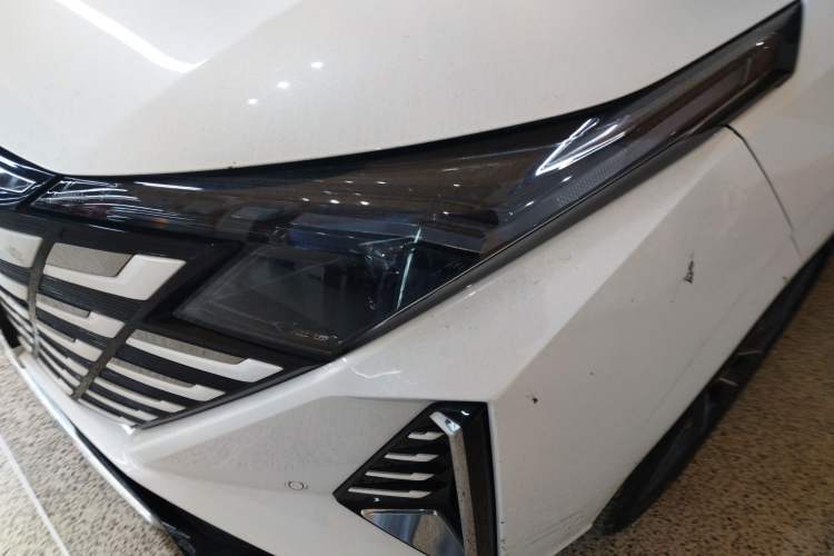 Used Changan UNI-Z New Energy 2024 Blue Whale Smart Electric iDD 125km Excellence Model