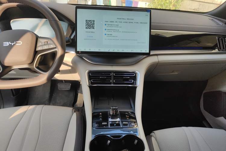 Used BYD Song PLUS New Energy 2025 DM-i Intelligent Driving 160KM Flagship Model
