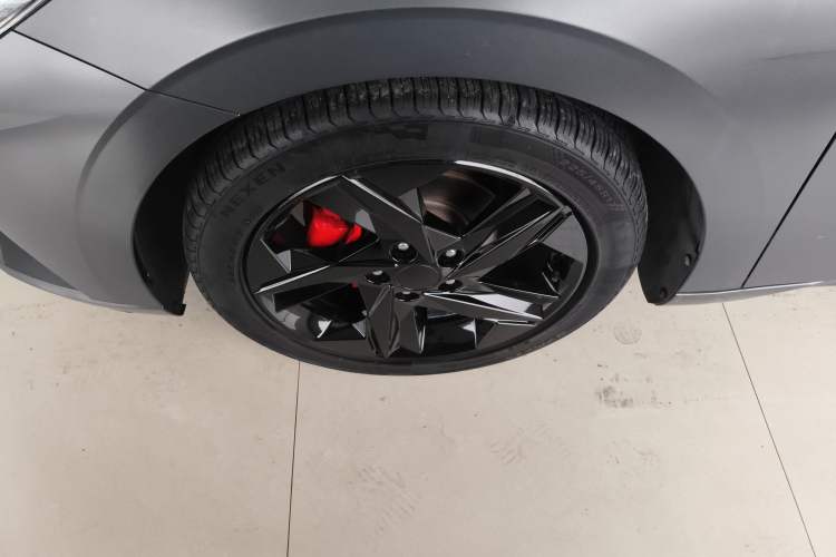 Used Hyundai Elantra 2022 1.5L CVT 20th Anniversary Edition
