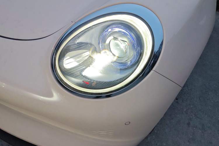 Used ORA Good Cat 2021 400km Standard Range Athena Edition Lithium Iron Phosphate