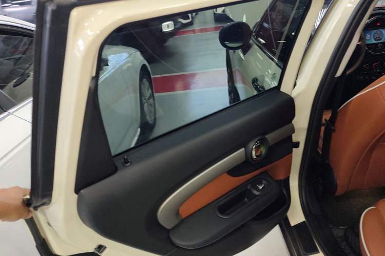 Used  Clubman 2022 Facelift 1.5T COOPER Connoisseur
