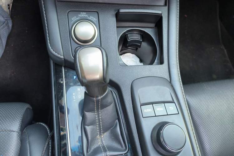 Used Lexus ES 2017 200 30th Anniversary Edition