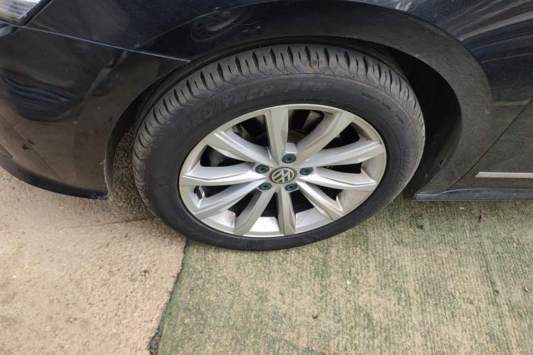 Used Volkswagen Passat 2017 280TSI DSG Luxury Edition
