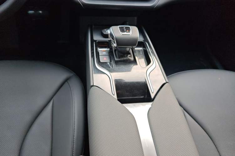 Used Hongqi E-QM5 2024 500km Range Edition
