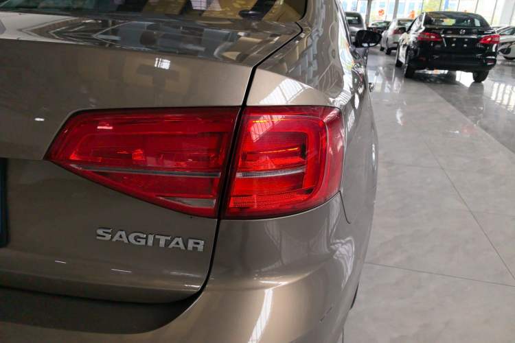 Used Volkswagen Sagitar 2017 1.6L Automatic Comfort Model
