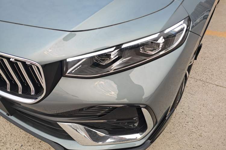 Used Geely Auto Preface 
