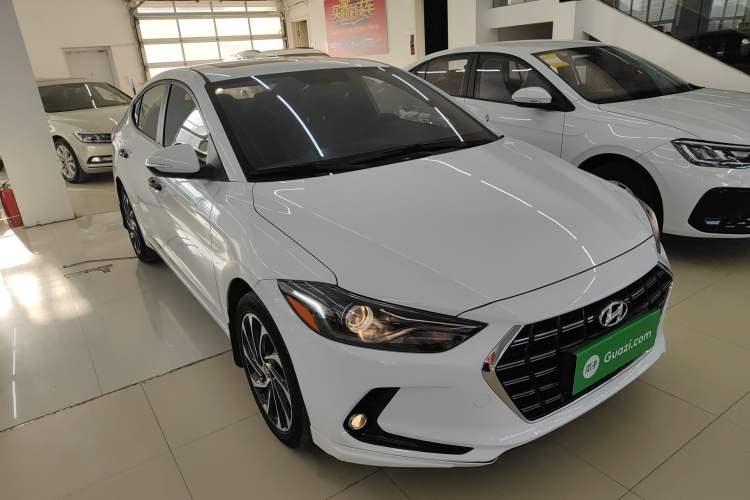 Used Hyundai Elantra 2019 1.4T Dual-Clutch Xuan Dong · Dynamic Model