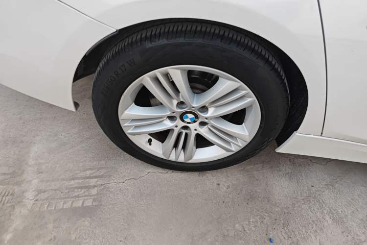 Used BMW 3 Series 2016 320Li Fashion Model
