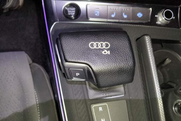 Used Audi A6L 2024 40 TFSI Luxury Dynamic Edition
