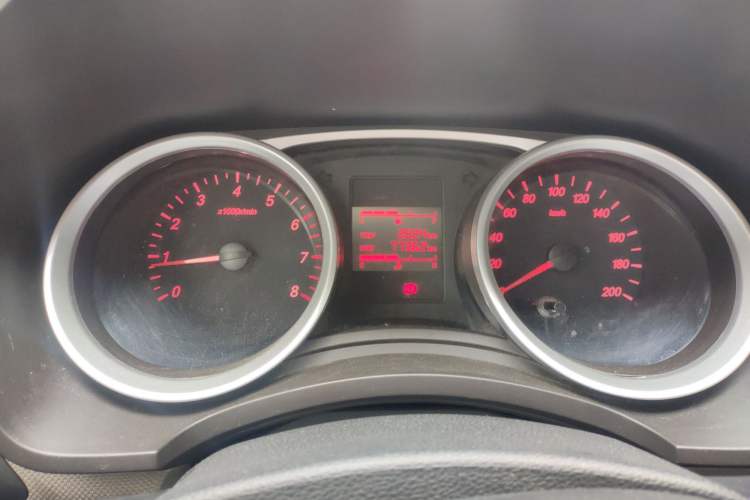 Used Wuling Hongguang 2019 1.5L S Standard Version China VI LAR
