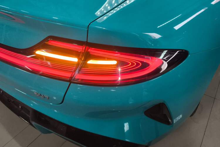 Used  SU7 2024 Rear-Drive Long-Range Intelligent Driving Version
