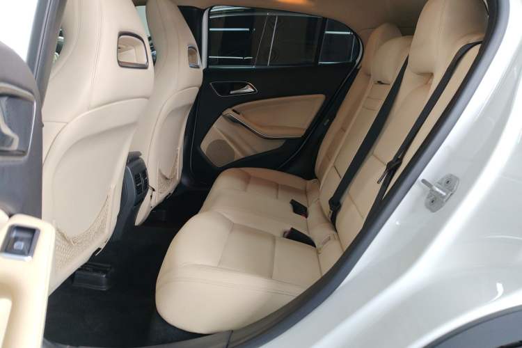 Used Mercedes-Benz GLA 2016 GLA 220 4MATIC Luxury Model