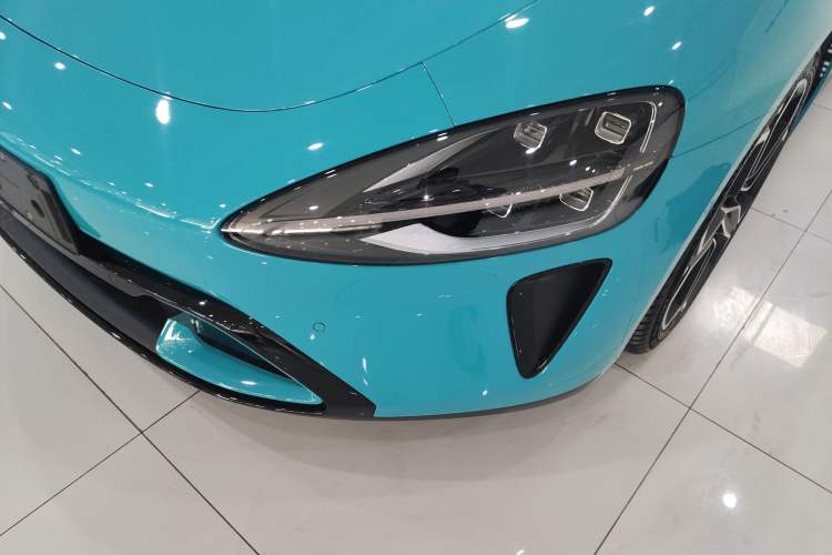 Used  SU7 2024 Four-Wheel Drive Ultra-Long Range Advanced Intelligent Driving Max Edition