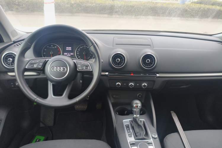 Used Audi A3 2018 30th Anniversary Edition Sportback 35 TFSI Ambition Model