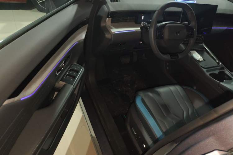 Used  Shanhai L6 2024 1.5TD DHT ULTRA
