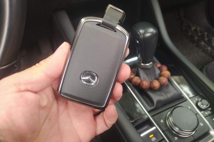 Used Mazda Mazda 3 Axela 2021 2.0L Automatic ZhiXuan Edition