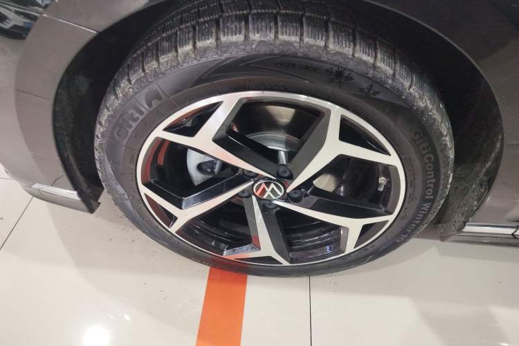 Used Volkswagen Magotan 2023 2 Million Units Commemorative Edition 330TSI DSG Luxury Version