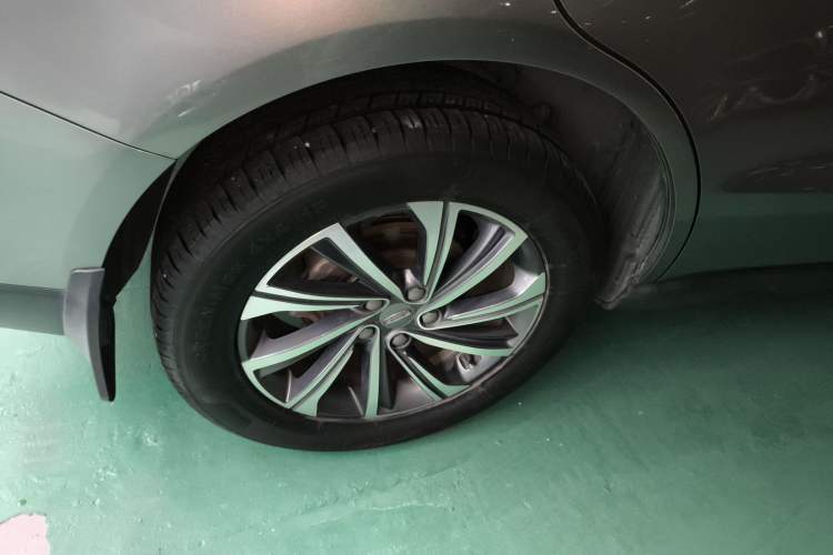 Used Geely Auto Vision X6 2020 1.4T CVT Asian Games Edition
