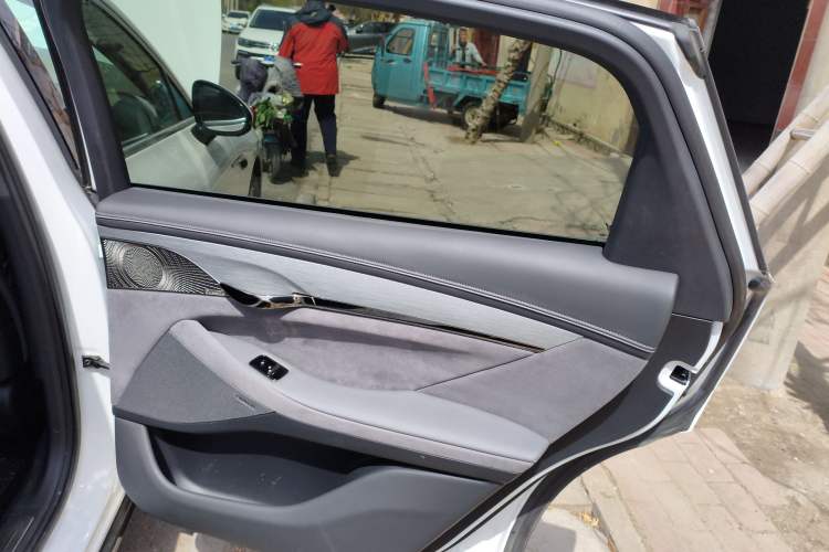 Used VOYAH PASSION 2023 Four-Wheel Drive Flagship Edition
