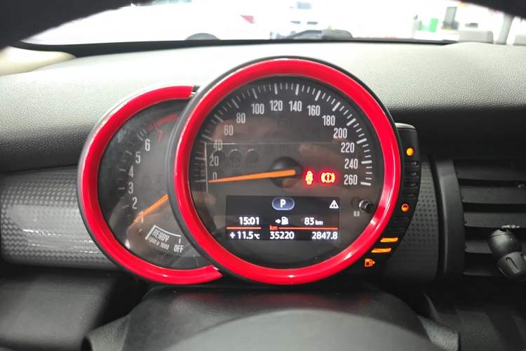 Used MINI MINI 2016 1.5T COOPER Five-Door Edition