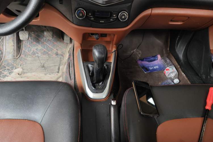 Used Geely Auto Diamond 2016 1.5L Manual Elite Edition
