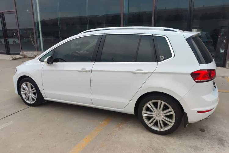 Used Volkswagen Golf Sportsvan 2016 280TSI Automatic Luxury Model
