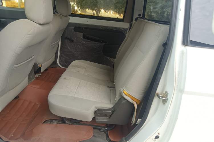 Used Wuling Hongguang 2015 1.2L S Base Model China V Standard
