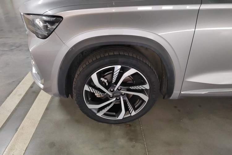 Used Geely Auto Monjaro L 2023 2.0TD High-Power Automatic Two-Wheel Drive Flagship Version
