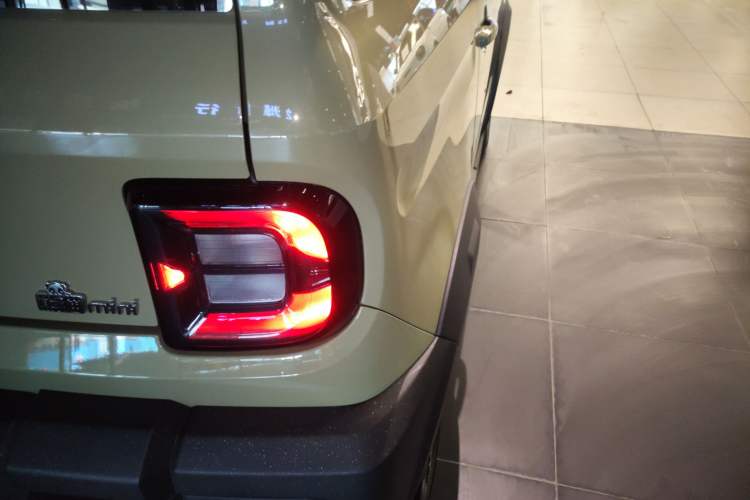 Used  Panda 2025 210km Panda Rider
