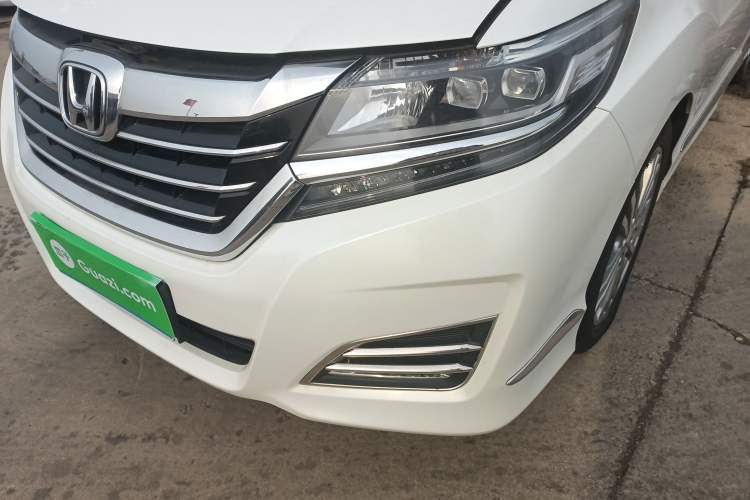 Used Honda Elysion 2016 2.4L Classic Edition
