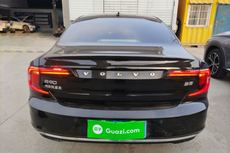 Used Volvo S90 2024 B5 Zhiyi Luxury Edition
