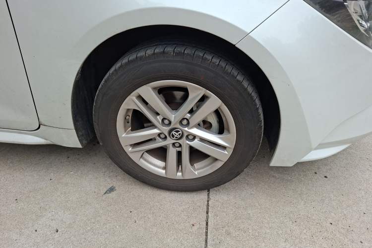 Used Toyota Levin 2021 185T CVT Luxury Edition
