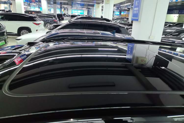 Used Nio ES6 2024 75 kWh
