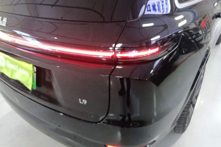 Used Li Auto L9 2025 Pro Smart Refresh Edition
